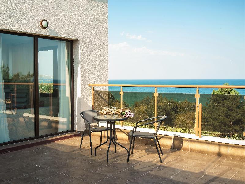 Moreto Seaside Aparthotel Obzor Exterior photo